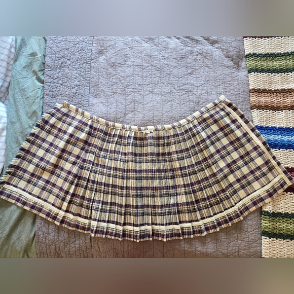 The Villager Vintage 100% Wool Pleated Wrap Skirt - Picture 3 of 11